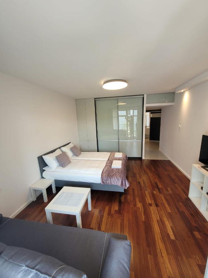 Apartament Wierzbowa 6 Z Klimatyzacja Poznan Ngoại thất bức ảnh