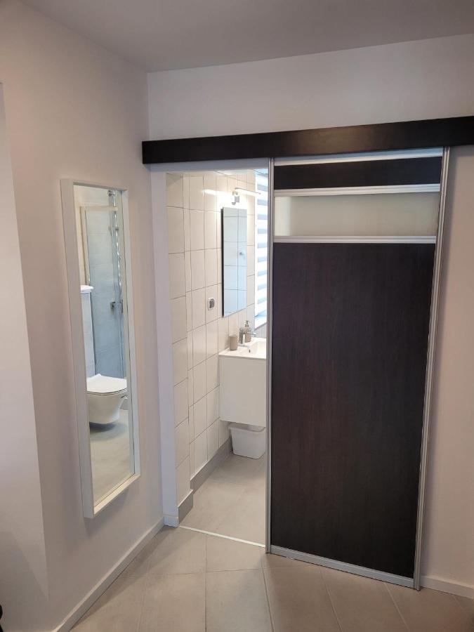 Apartament Wierzbowa 6 Z Klimatyzacja Poznan Ngoại thất bức ảnh